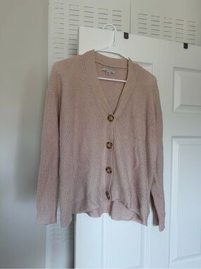 American Eagle Button Down Sweater in Oatmeal